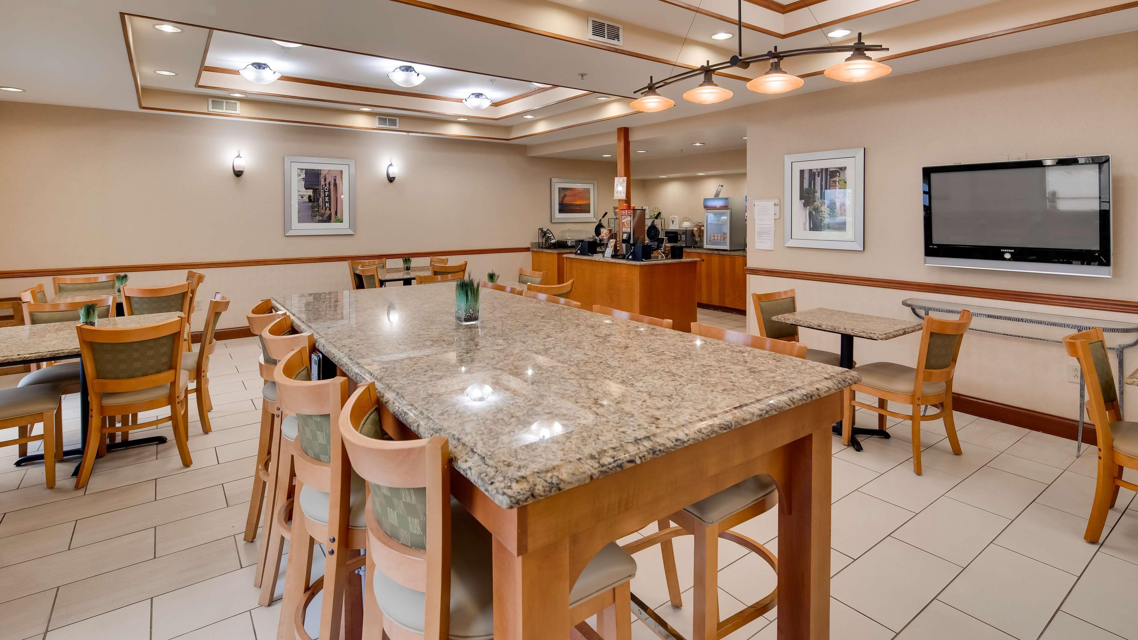 Best Western Executive Inn - Latta Berrys Crossroads Εξωτερικό φωτογραφία